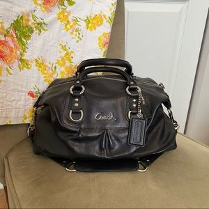 Coach Ashley Satchel - Black